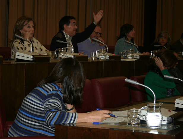 En este momento estás viendo El Pleno aprueba las alegaciones al borrador del Plan del Júcar sin consenso entre los grupos políticos